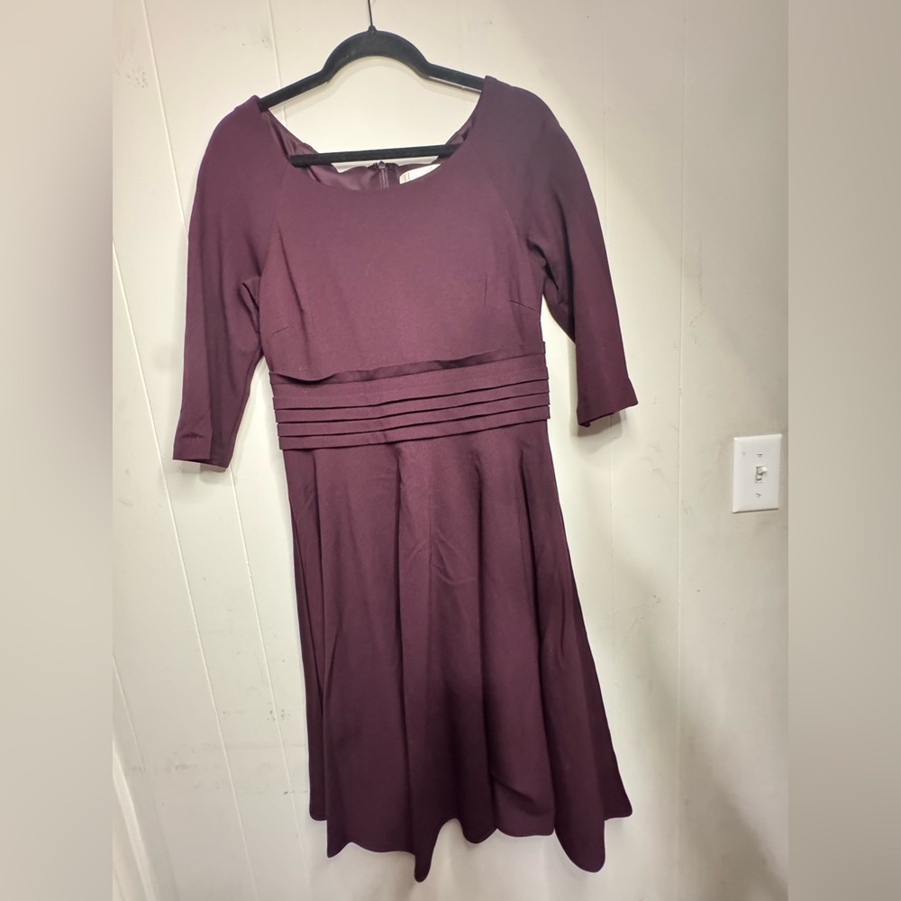 Elegant Long Sleeve Dress in Deep Purple
